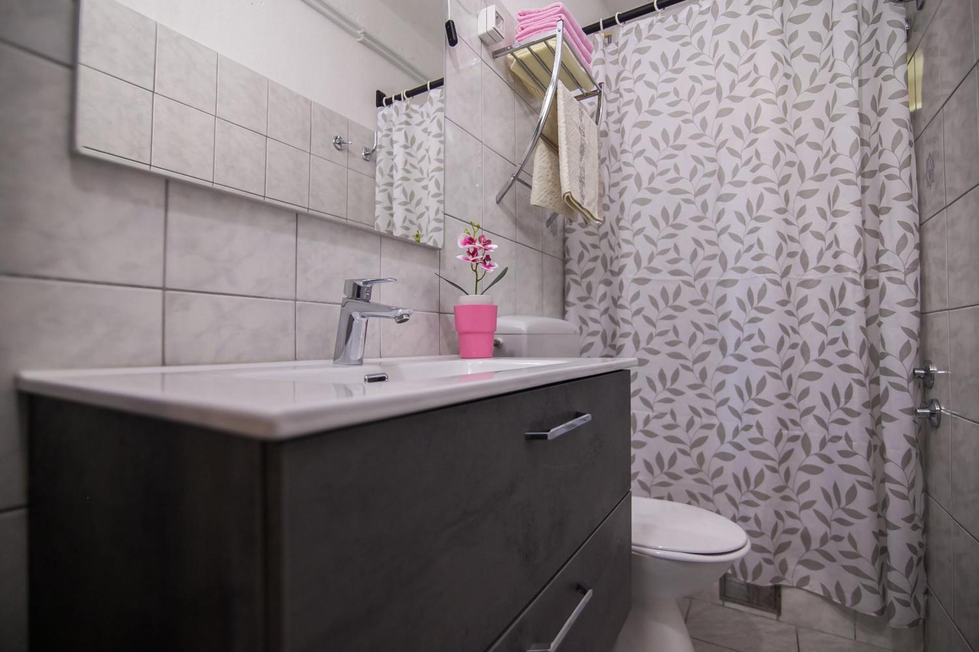 Apartments Paula Bol Dış mekan fotoğraf